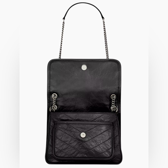 Saint Laurent
Niki Baby in Vintage Leather - Picture 4 of 16